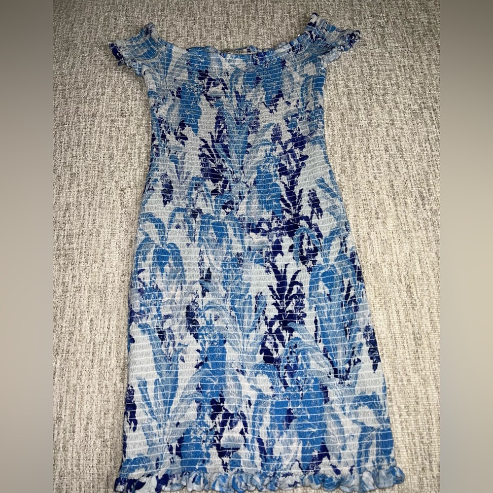 Dress Guess /S